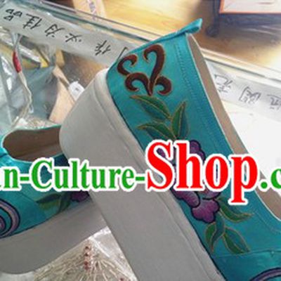Ancient Peking Opera Embroidered Flower Shoes for Men