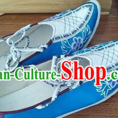 Chinese Opera Blue and White Shoes