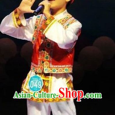 Chinese Ethnic Dance Costumes and Hat for Boys