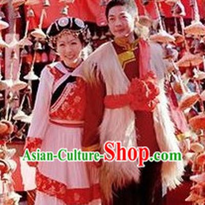Chinese Naxi Ethnic Minority Wedding Outfit and Hat for Brides and Bridegroom