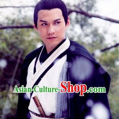 Ancient Chinese Hero Emperor Outfits and Headwear