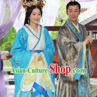Chinese Han Clothing Husband and White Royal Palace Dresses and Hair Accessories Complete Set