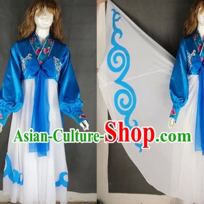 Traditional Chaoxian Zu Folk Dance Hanbok