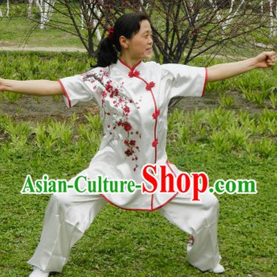 Beijing Sport University Short Sleeves Kung Fu Uniform with Plum Blossom Embroidery Pattern