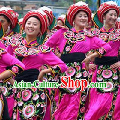 Professional Stage Performance Qiang Ethnic Dancing Costumes and Hat Complete Set