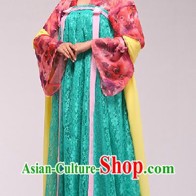 Elegant Maid Clothes in Tang Dynasty