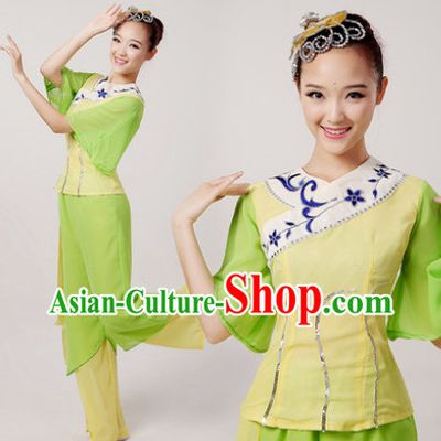 Popular Chinese Fan Dance Costume