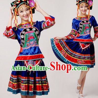 Chinese Miao People Clothes and Hat for Women