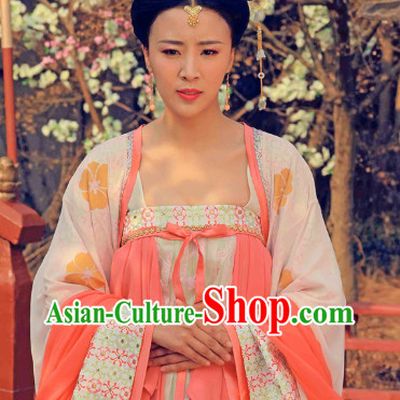 Chinese Tang Dynasty Royal Maid Costumes and Headdress