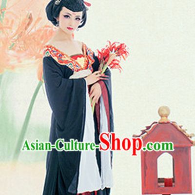Chinese Classical Black Hanfu Dress with Long Trail
