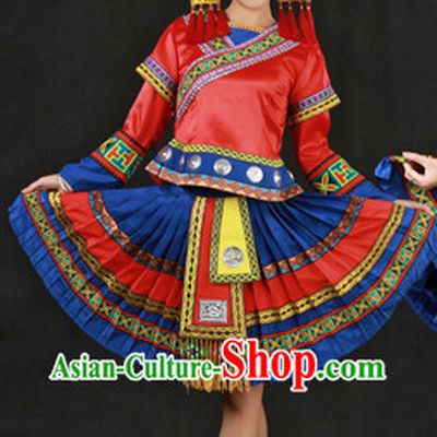 Chinese Zhuang Ethnic Minority Clothes and Hat