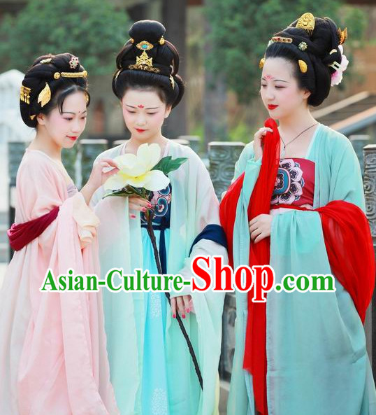 Tang Dynasty Palace Servant Costume and Headwear