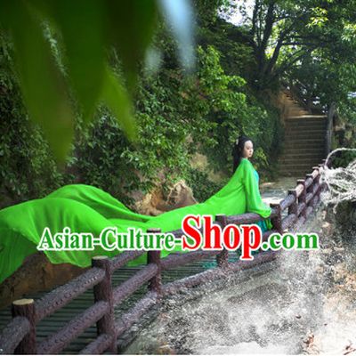 Chinese Traditional Dress Hanfu for Girls with Long Trail