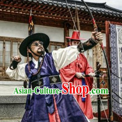 Traditional Korean Archer Costumes for Men