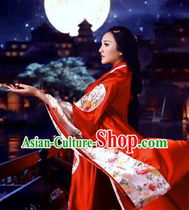 Chinese Traditional Costumes Chinese Traditional Costumes