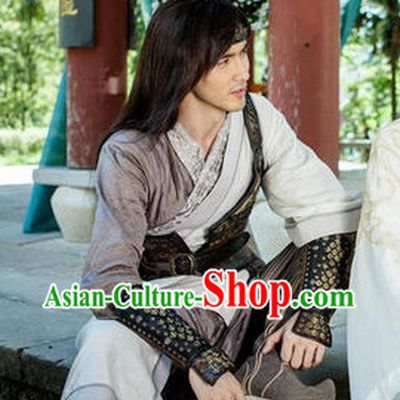 China Traditional Cavalier Costumes for Men