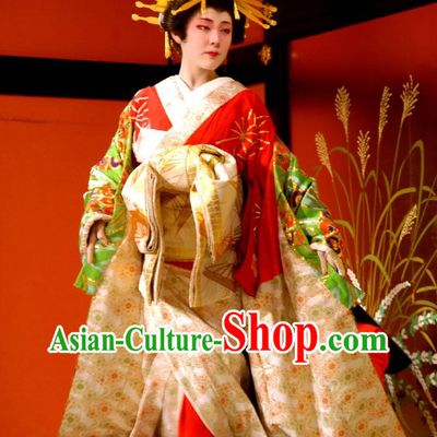 Japanese Classical Geisha Costume and Hair Accessories