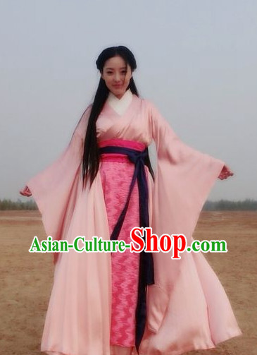 China Classical Dancing Costume and Hair Accessories for Women or Girls China Classical Dancing Costume and Hair Accessories for Women or Girls