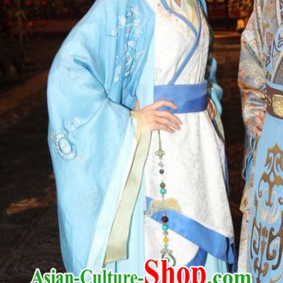 Chinese Traditional Princess Costume and Hair Accessories