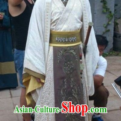 Chinese Traditional King Clothes and Hat for Men