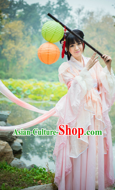 Chinese Princess Clothing and Hair Accessories Chinese Princess Clothing and Hair Accessories
