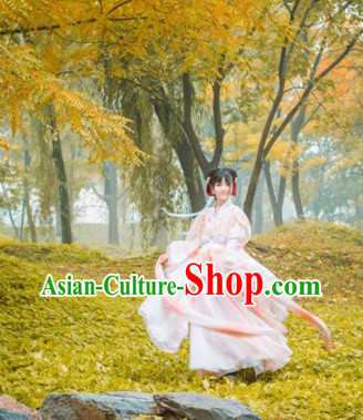 Chinese Princess Clothing and Hair Accessories Chinese Princess Clothing and Hair Accessories