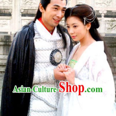 Chinese Husband and Wife Traditional Dress