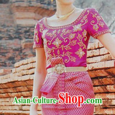 Formal Thai National Costume