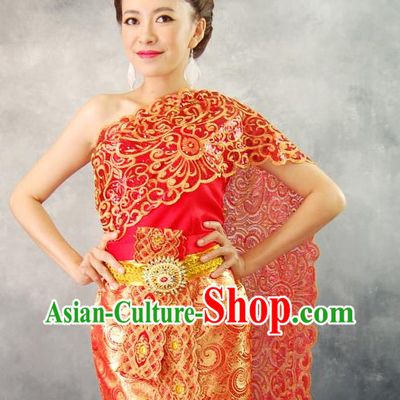 Traditional Thai Clothing for Women
