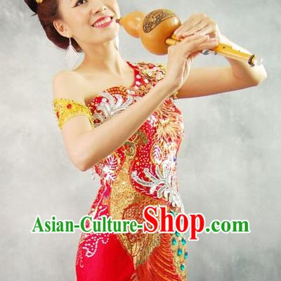 Formal Thai National Costumes for Women