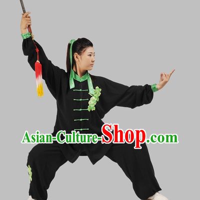 Black Top Velvet Embroidery Floral Kung Fu Pants and Blouse Complete Set for Women