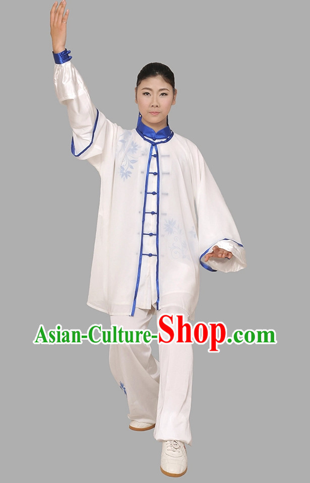 Top Martial Arts Competition Uniform and Mantle Complete Set Top Martial Arts Competition Uniform and Mantle Complete Set