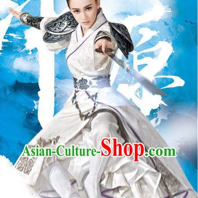 Chinese Swordsmen Costumes and Hair Accessories Complete Set