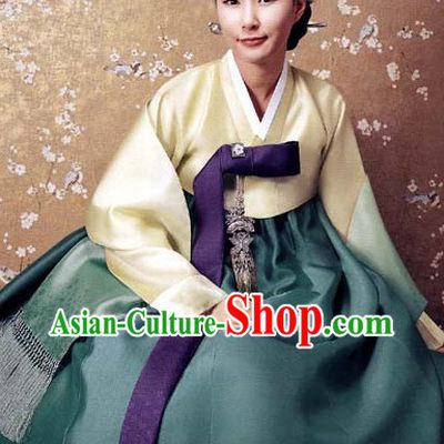 Top Korean Traditional Custom Made Hanbok Clothes Complete Set for Women
