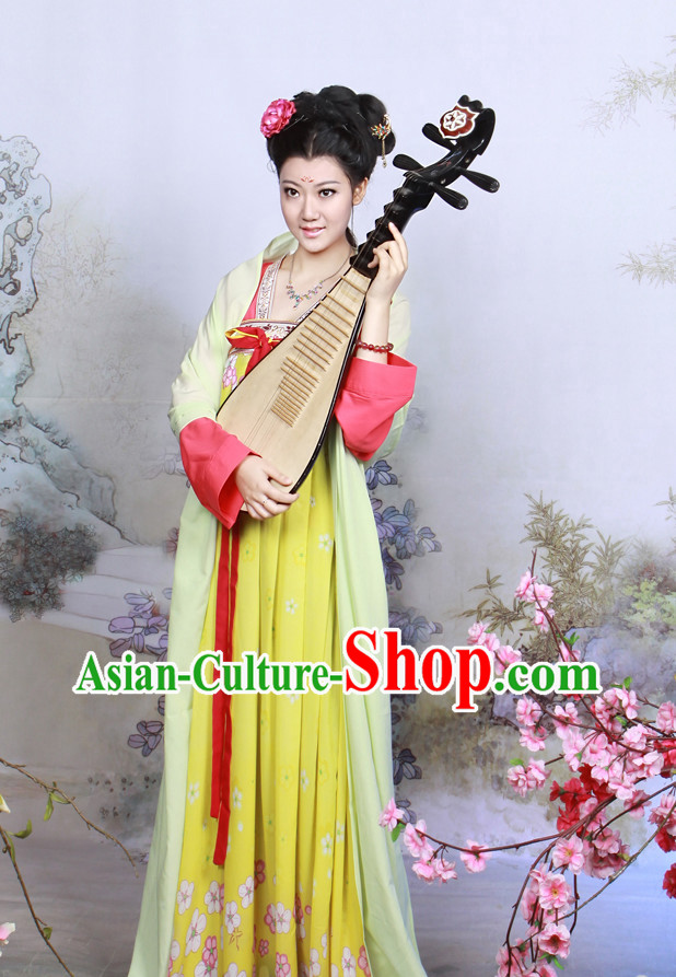 China Tang Dynasty Lady Clothes and Hair Clasps for Women