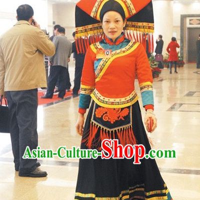 Chinese Traditional Ethnic Costumes and Headdresses Complete Set
