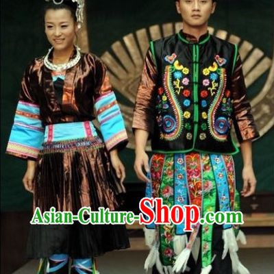 Oriental Clothing Chinese Traditional Husband and Wife Ethnic Clothes in China