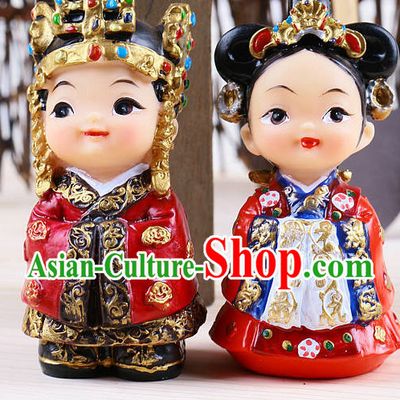 Korean Traditional Emperor and Empress Statues