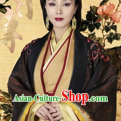 Chinese Ancient Queen Mother Hanfu Clothing and Hair Accessories Complete Set