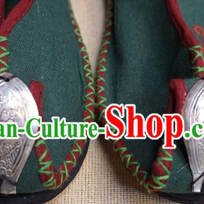 Chinese Tradiitonal Handmade Fabric Shoes
