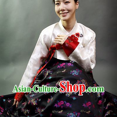 Traditional Korean Hanbok for Ladies