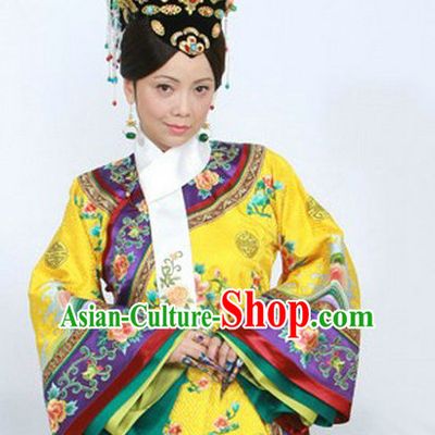 Chinese Queen Embroidery Robe and Hair Ornaments Complete Set