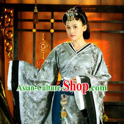 Chinese Traditional National Costume Empress Outfits and Headwear