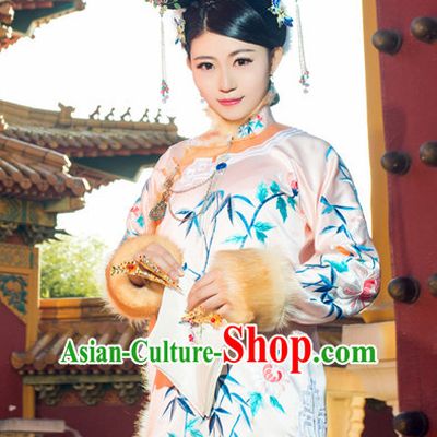 Chinese Traditional National Costumes Noblewoman Robe Hair Accessories