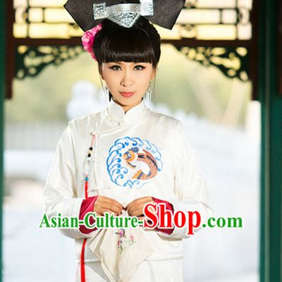 Chinese Traditional National Costumes Palace Lady Long Robe and Hair Accessories