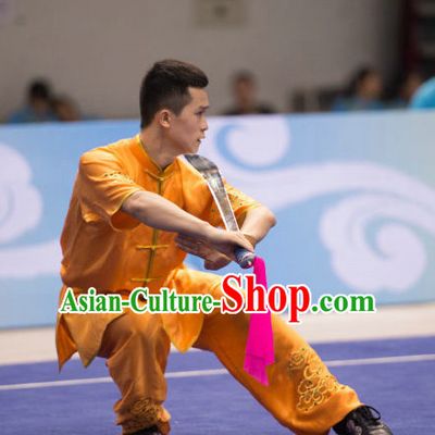 Top Embroidered Kung Fu Broadsword Uniforms Martial Arts Training Uniform Gongfu Clothing Wing Chun Costume Shaolin Clothes Karate Suit for Men