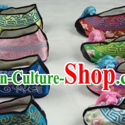 Inside High Heel Chinese Beijing Opera Embroidered Shoes for Women