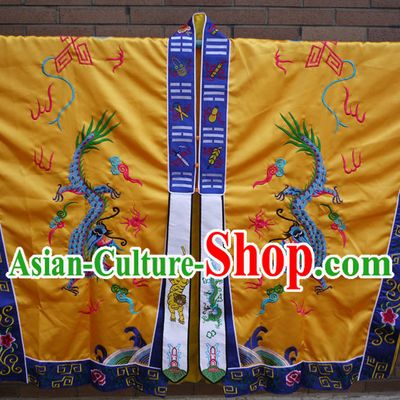 China Yellow Wudang Mountain Taoist Robe Complete Set for Men