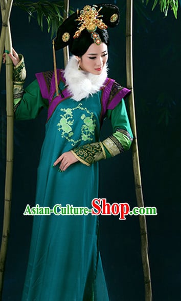 Chinese traditional ceremonial wedding outfit for women Chinese traditional ceremonial wedding outfit for women