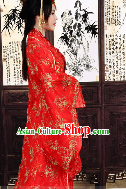 Chinese red costumes national costume Chinese red costumes national costume